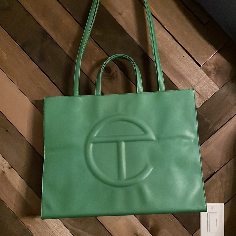 NWT Telfar large leaf tote